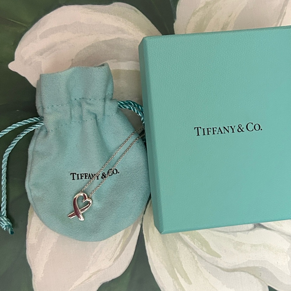 Tiffany & Co. Paloma Picasso Heart Pendant Necklace